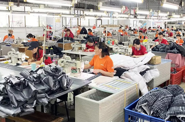 Индивидуальный производитель наружной куртки: как выбрать правильного партнера OEM